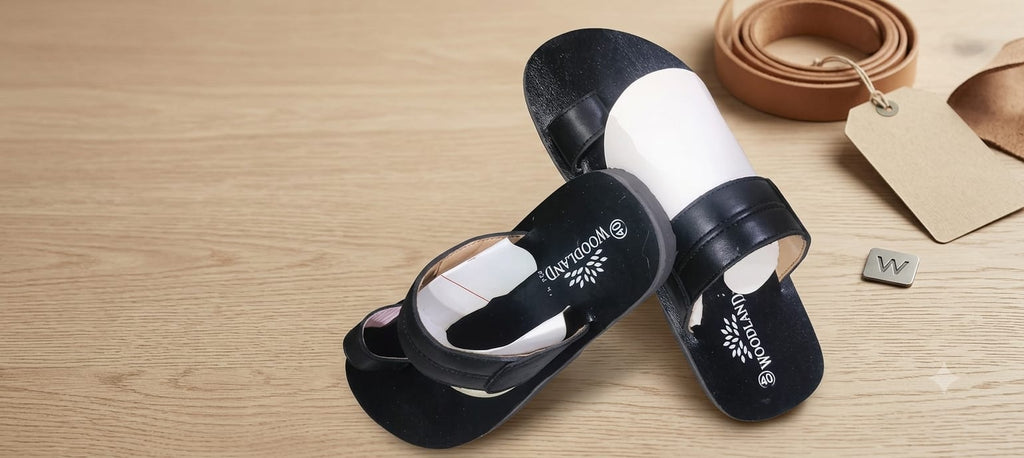✨ Woodland Premium Classic Black Toe-Ring Sandals ✨ (স্টাইলিশ লুক, প্রতিদিনের জন্য সেরা পছন্দ)